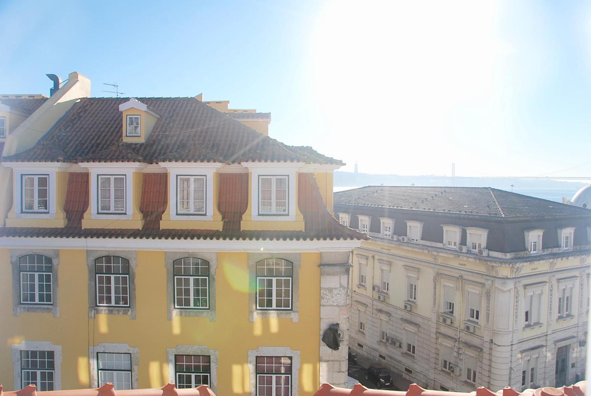 Cais Sodre Aptm With Amazing View Lisboa Eksteriør bilde
